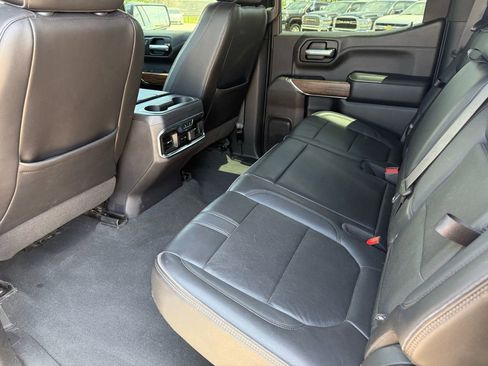 Used 2021 Chevrolet Silverado 1500 High Country w/ Technology Package AWD/4WD image 27