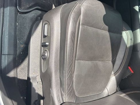 Used 2018 Chevrolet Traverse Premier w/ Redline Edition FWD image 11
