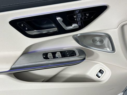 New 2026 Mercedes-Benz CLE 53 AMG 4MATIC Cabriolet image 18