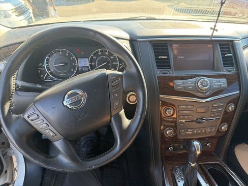 Used 2017 Nissan Armada Platinum image 14