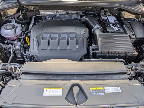 New 2025 Audi Q3 2.0T Premium image 12