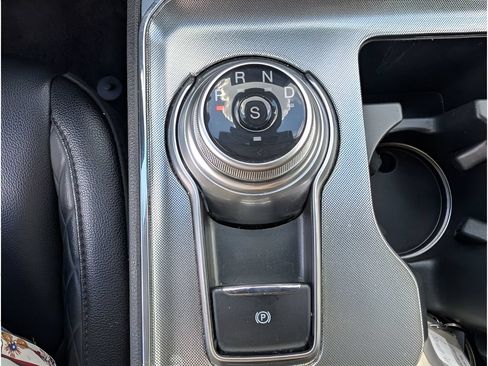 Used 2024 Ford Edge Titanium AWD/4WD image 24