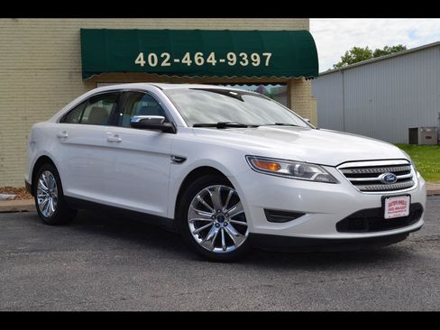 Used 2010 Ford Taurus Limited AWD/4WD image 1