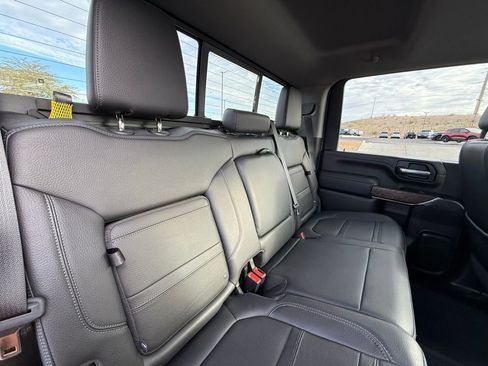 Used 2023 GMC Sierra 2500 Denali w/ Denali Ultimate Package image 21