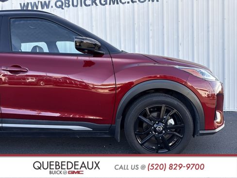 Used 2023 Nissan Kicks SR w/ SR Premium Package image 27