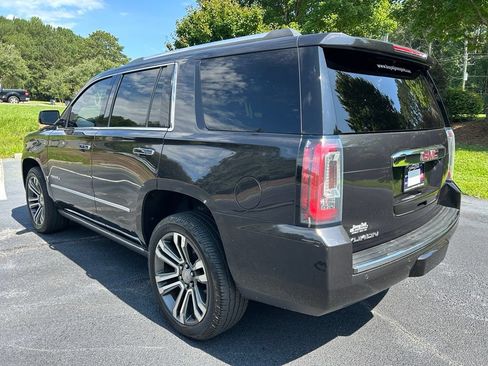 Used 2020 GMC Yukon Denali w/ Denali Premium Package RWD image 20