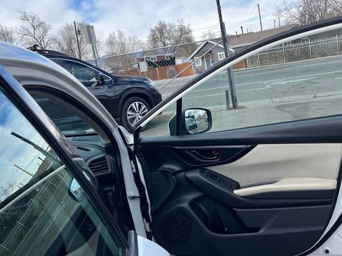 Used 2017 Subaru Impreza 2.0i Premium image 11