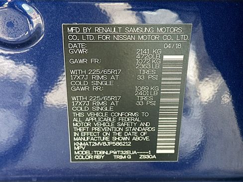 Used 2018 Nissan Rogue S AWD/4WD image 12
