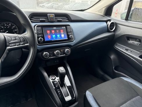 Used 2025 Nissan Versa SV FWD image 21