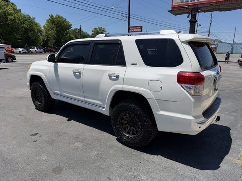 Used 2010 Toyota 4Runner SR5 AWD/4WD image 6