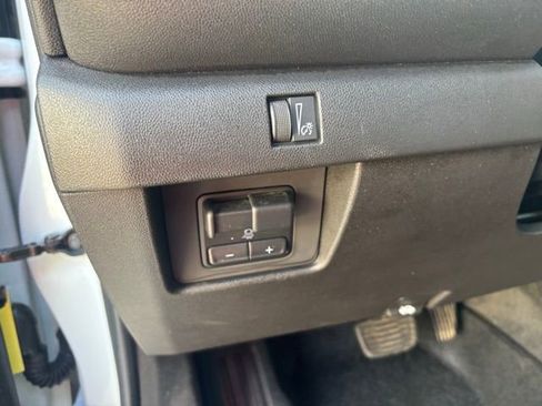 Used 2024 Chevrolet Colorado Trail Boss w/ Advanced Trailering Package image 22