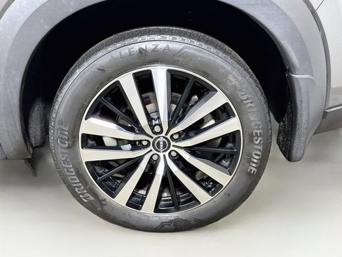 Used 2023 Nissan Pathfinder Platinum w/ Cargo Package image 29