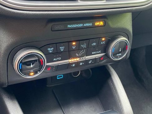 Used 2023 Ford Escape Active AWD/4WD image 26