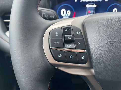 Used 2026 Ford Explorer Active image 17