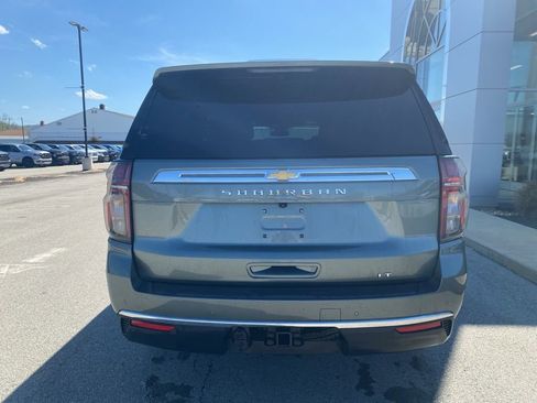 Used 2024 Chevrolet Suburban LT AWD/4WD image 3