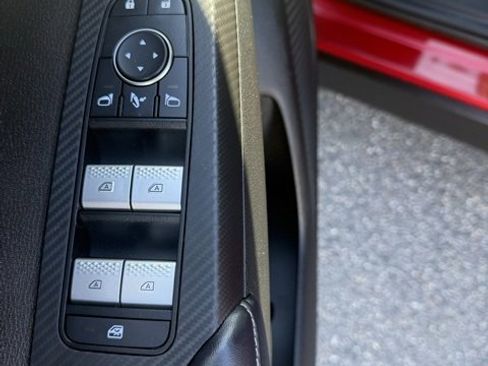 Used 2024 Mitsubishi Outlander SEL image 15