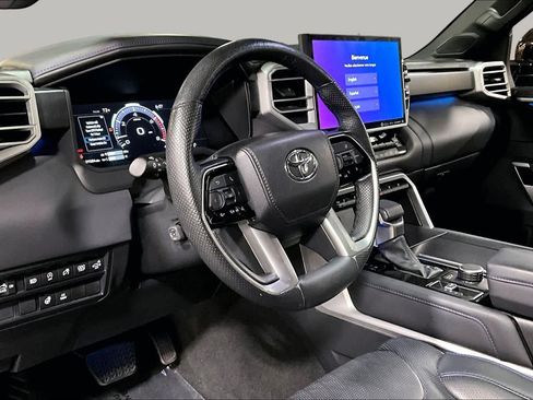 Used 2023 Toyota Tundra Platinum AWD/4WD image 18