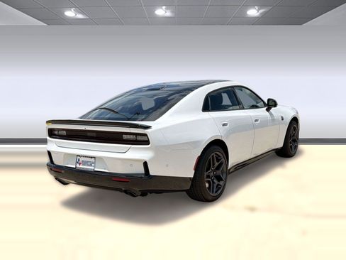 New 2026 Dodge Charger Scat Pack w/ Blacktop Package AWD/4WD image 9