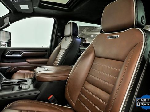 Certified 2024 GMC Sierra 2500 Denali Ultimate w/ Max Trailering Package image 13