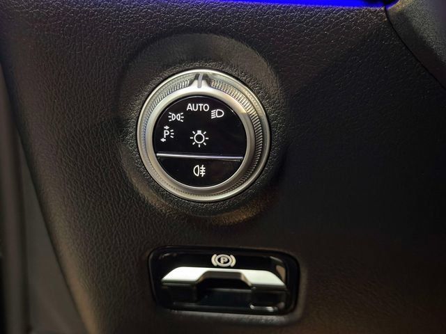 Certified 2022 Mercedes-Benz C 300 4MATIC Sedan image 20