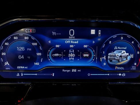 Used 2025 Chevrolet Silverado 2500 ZR2 w/ Technology Package image 19