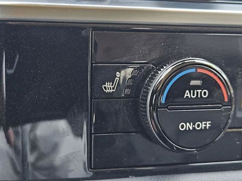 Certified 2025 Nissan Pathfinder SL AWD/4WD image 25