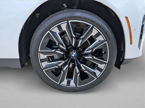 Used 2025 BMW X3 xDrive30i w/ Convenience Package AWD/4WD image 23