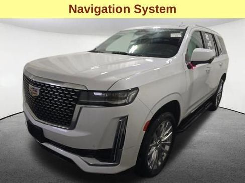 Used 2024 Cadillac Escalade Premium Luxury w/ Touring Package image 4