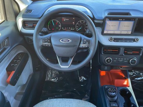 Used 2022 Ford Maverick XLT image 19