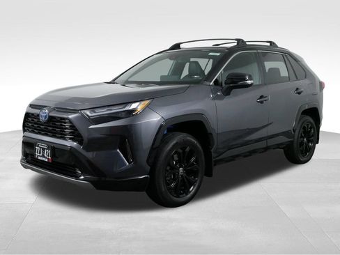 Used 2024 Toyota RAV4 XSE w/ Weather Package AWD/4WD image 5