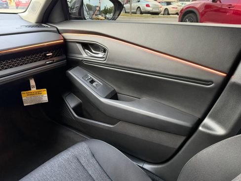 Used 2025 Honda Accord SE image 38