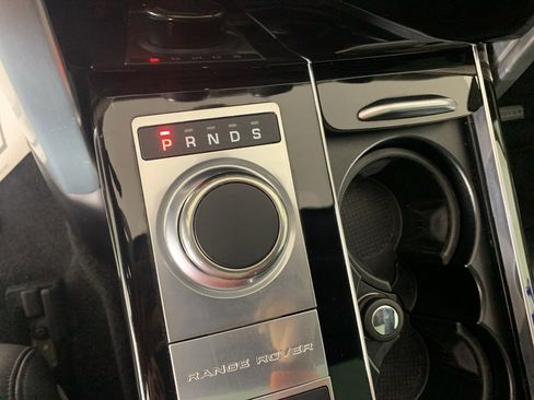 Used 2016 Land Rover Range Rover Long Wheelbase Supercharged image 24