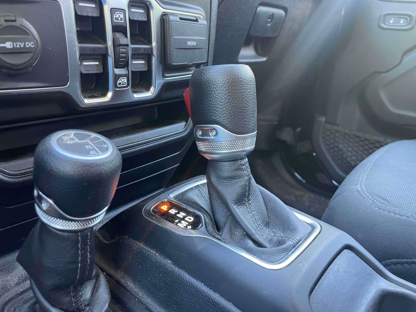 Used 2022 Jeep Gladiator Sport AWD/4WD image 30