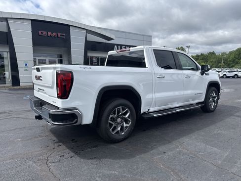 New 2025 GMC Sierra 1500 SLT w/ SLT Premium Package image 3