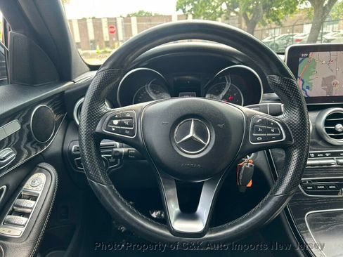 Used 2018 Mercedes-Benz C 300 4MATIC Sedan image 42