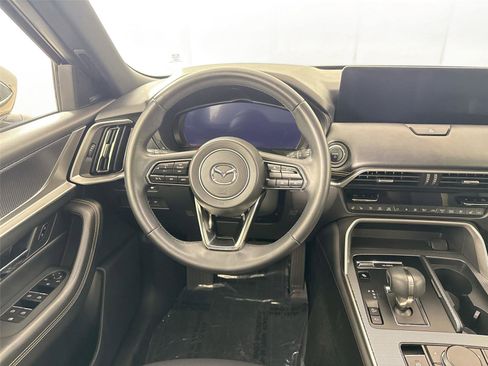 Certified 2025 MAZDA CX-70 Plug-In Hybrid w/ Premium Plus image 34