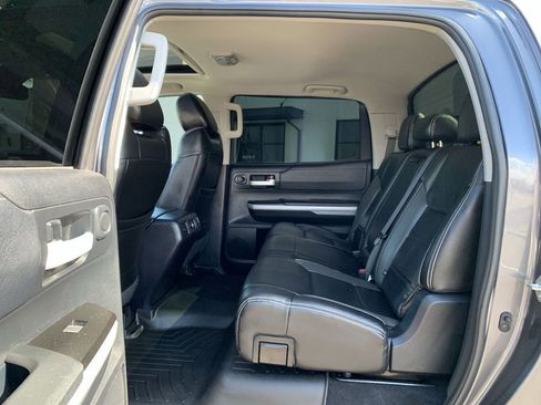 Used 2018 Toyota Tundra SR5 image 30