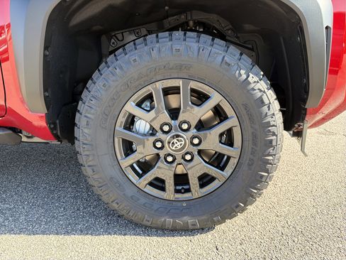 New 2026 Toyota 4Runner SR5 image 12