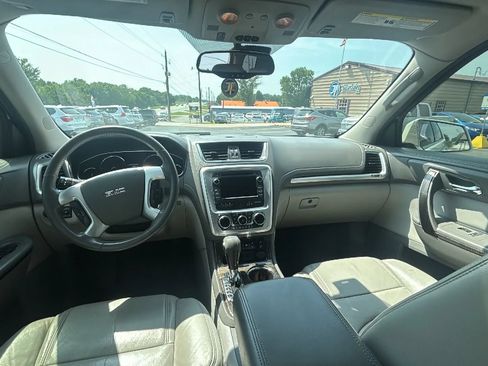 Used 2016 GMC Acadia SLT w/ Premium Edition AWD/4WD image 27