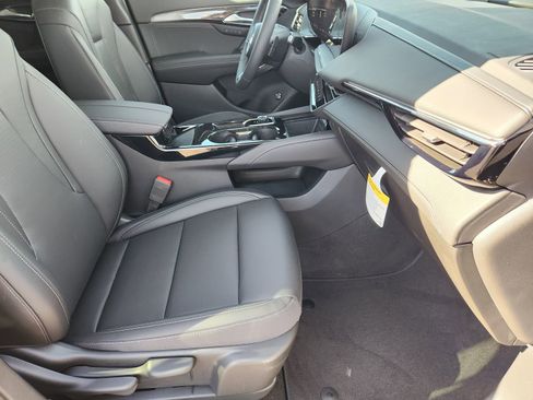 New 2026 Buick Envision Preferred image 17