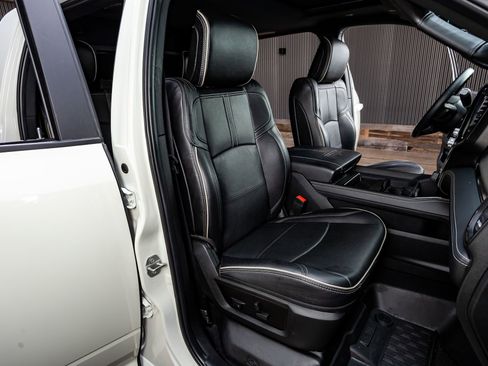 Used 2024 RAM 3500 Limited image 31