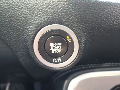 Certified 2022 Dodge Challenger GT image 17