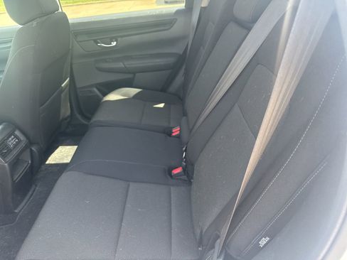 Used 2023 Honda CR-V EX image 10