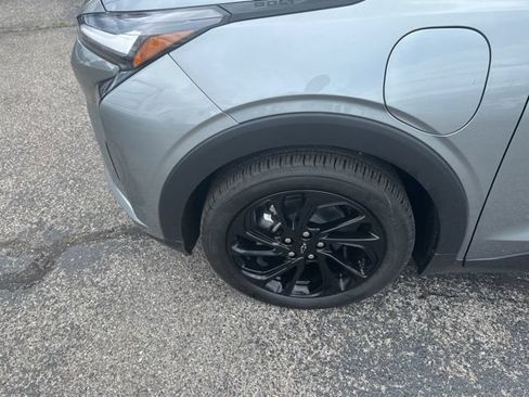 New 2027 Chevrolet Bolt RS w/ Technology Package FWD image 10