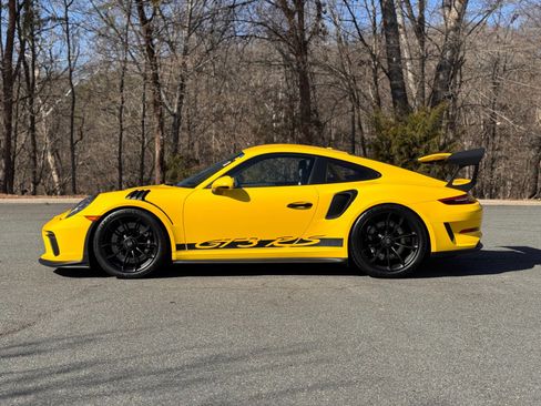 Used 2019 Porsche 911 GT3 RS image 6