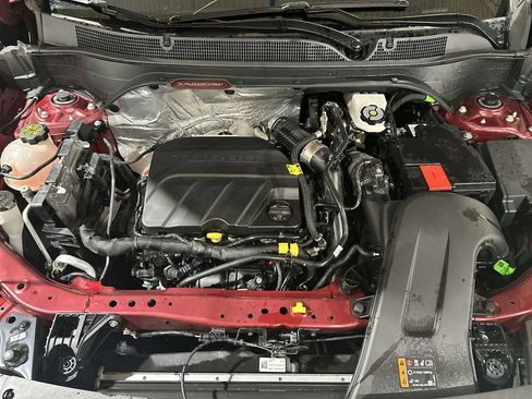 Used 2024 Chevrolet Trax LS image 17