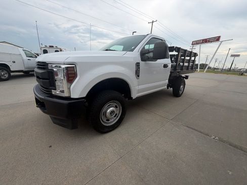 Used 2019 Ford F350 XL AWD/4WD image 4