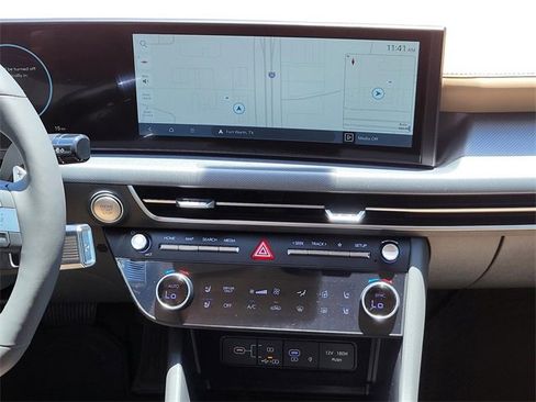 New 2025 Hyundai Sonata Limited image 20