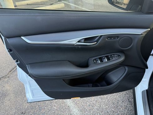 Used 2023 INFINITI QX50 Luxe image 15