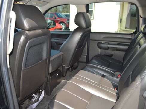 Used 2012 Chevrolet Silverado 1500 LT AWD/4WD image 19